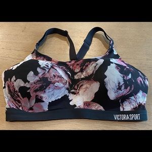 Victoria’s Secret Sport Lightweight Sportsbra 36DD